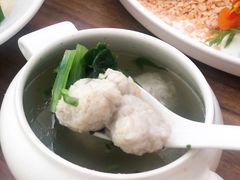 鲜嫩黄花鱼丸汤-将相和·海鲜蒸饺大连菜