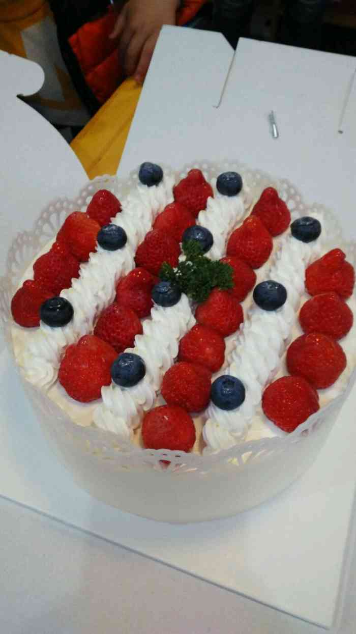 万利隆蛋糕还是一如既往的好吃