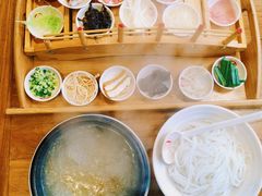 -双桥园·云南过桥米线(古城南门店)