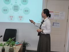 -佳禾月嫂育儿嫂(拱墅店)