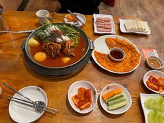 -喇喇排骨火锅·传统韩式脊骨汤(望京西园总店)