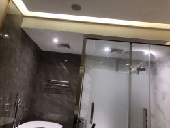-香港倾城国际·美容美体中心