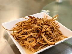 野芦蒿炒豆干-广迎居老正兴菜馆