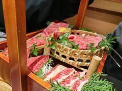 -山川小町·极番烧肉(新地假日广场店)