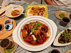 -肥肥虾庄·金牌油焖大虾(杨园滨江时代walk店)