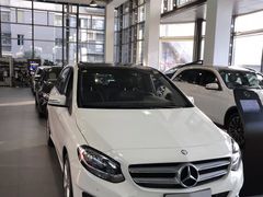 -上海星瀚奔驰4S店(红柳路店)