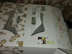 外盒-OL’s Cake鲜荟千层(东风中路店)