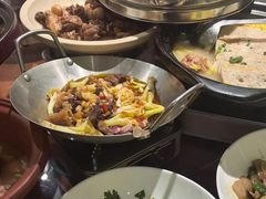 -黄泥岗·地道湖北菜(奥特莱斯店)