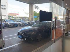 -上海东昌雷克萨斯(沪南路店)