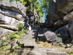 -梭布垭石林景区