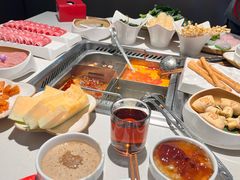 -海底捞火锅(长宁路龙之梦店)