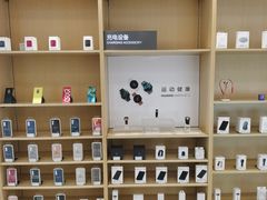 -华为授权体验店(中山公园来福士)
