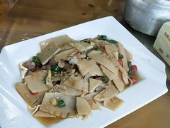 -下梅人家土菜馆(历史文化餐厅度假区店)