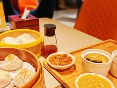 特色蟹粉汤包-穿蒸引鲜·嗲记(正大广场店)