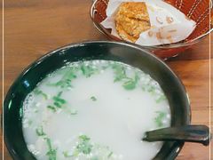 -万红路羊汤烧饼店(将台路店)