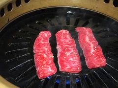 -炼火烤肉店