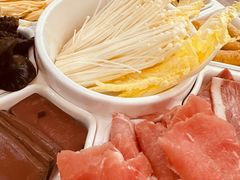 -鸡遇虾煲干锅火锅(小寨金莎店)