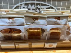 -小飞象面包公社(珠江路金鹰店)