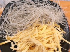 -陈老斯呼尔嗨吃烧烤(科巷店)
