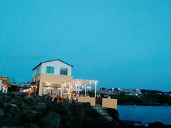 -Cafe Aewol Monsant
