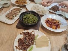 -伊喜饺子·烤鸭(五道口学院路店)