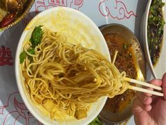 -肥肥虾庄·金牌油焖大虾(汉口城市广场店)