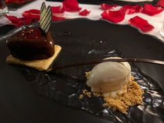 -AZUL by FUEL蓝色·法式酒馆(琶醍店)