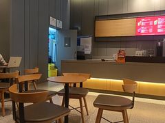 -星巴克(长沙友阿奥特莱斯店)