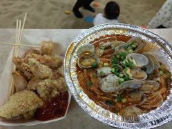-维佳童话镇演出现场(徐东店)