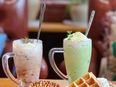 -桉树林A coffee 森林餐厅(三圣乡店)