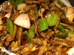 -六福烧烤酒馆(秦隆步行街店)