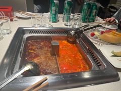 -海底捞火锅鲜切牛肉主题店(长寿路店)