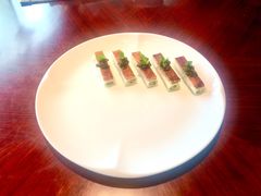 鱼子酱脆皮松板肉-解香楼(八盘岭路店)