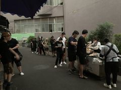 -六广门毛阿姨糯米饭