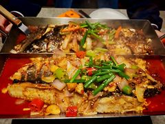 -鸣记脆皮烤鱼·海鲜烤鱼(马栏店)