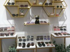 -肆兮眼镜·蔡司·徕卡战略合作店(大坪店)