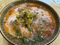 -肇兴特色牛肉粉