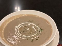 -WOLFGANG PUCK KITCHEN & BAR(迪士尼小镇店)