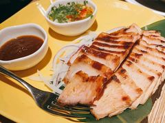 嫩烤松阪猪-瓦城泰国料理(芮欧百货店)