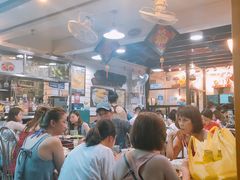 -Dang restaurant (patong phuket)