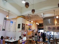 大堂-李兰英湖南面馆(护国路店)