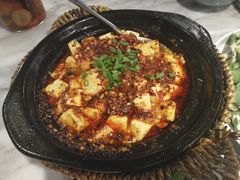 砂锅麻婆豆腐-懒人盐府人家(航天桥店)