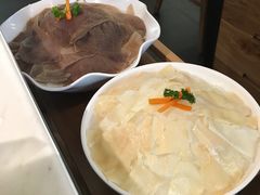 -左庭右院鲜牛肉火锅(浦江欢乐颂店)