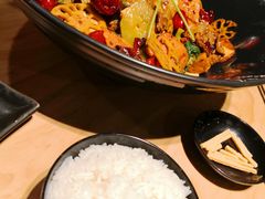 -风光老灶麻辣香锅(大成路翠微百货店)