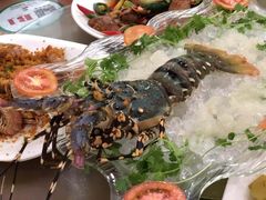 -顺峰渔港中国人的餐厅