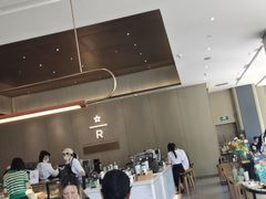 -星巴克臻选(深圳龙华红山天虹店)