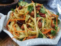 -辣盆盆麻辣小龙虾(哈尔滨总店)