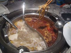 -季季红火锅(青山湖万达店)