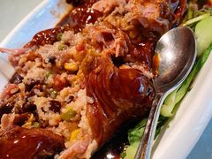 八宝葫芦鸭-东方明珠老上海8号餐厅
