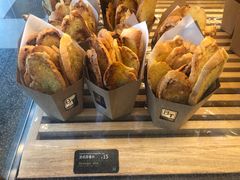 法式蒜香片-BreadTalk面包新语(龙之梦购物中心莘庄店)